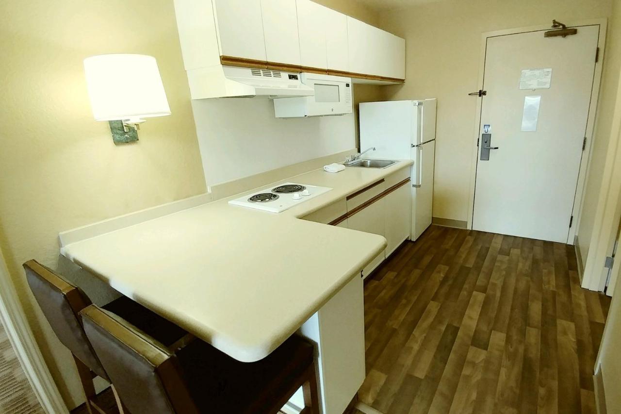 Extended Stay America Suites - Atlanta - Marietta - Powers Ferry Rd Sandy Springs Esterno foto