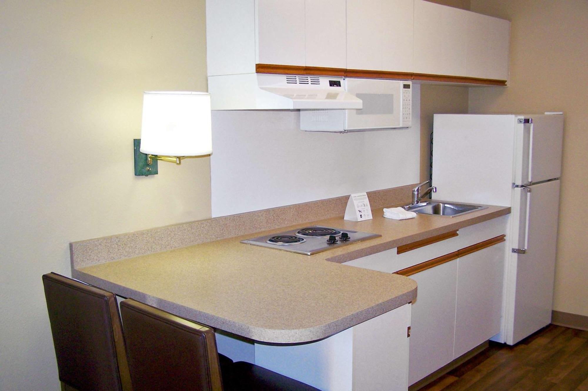 Extended Stay America Suites - Atlanta - Marietta - Powers Ferry Rd Sandy Springs Esterno foto
