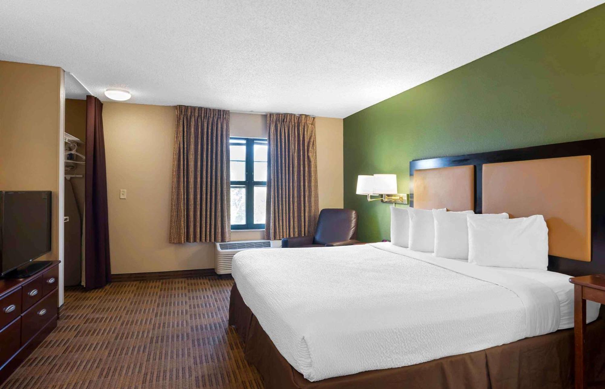 Extended Stay America Suites - Atlanta - Marietta - Powers Ferry Rd Sandy Springs Esterno foto