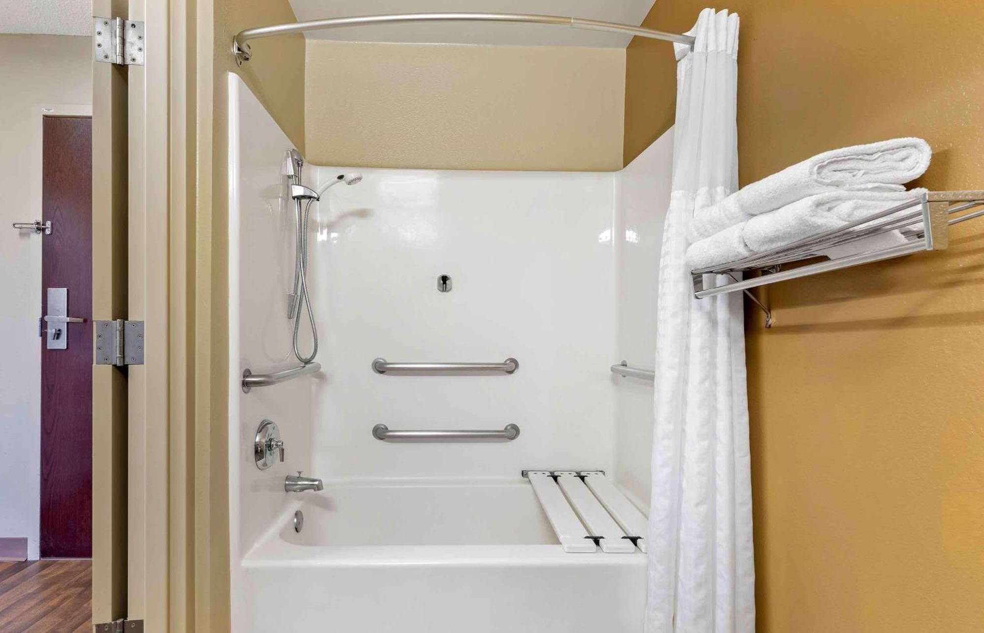 Extended Stay America Suites - Atlanta - Marietta - Powers Ferry Rd Sandy Springs Esterno foto