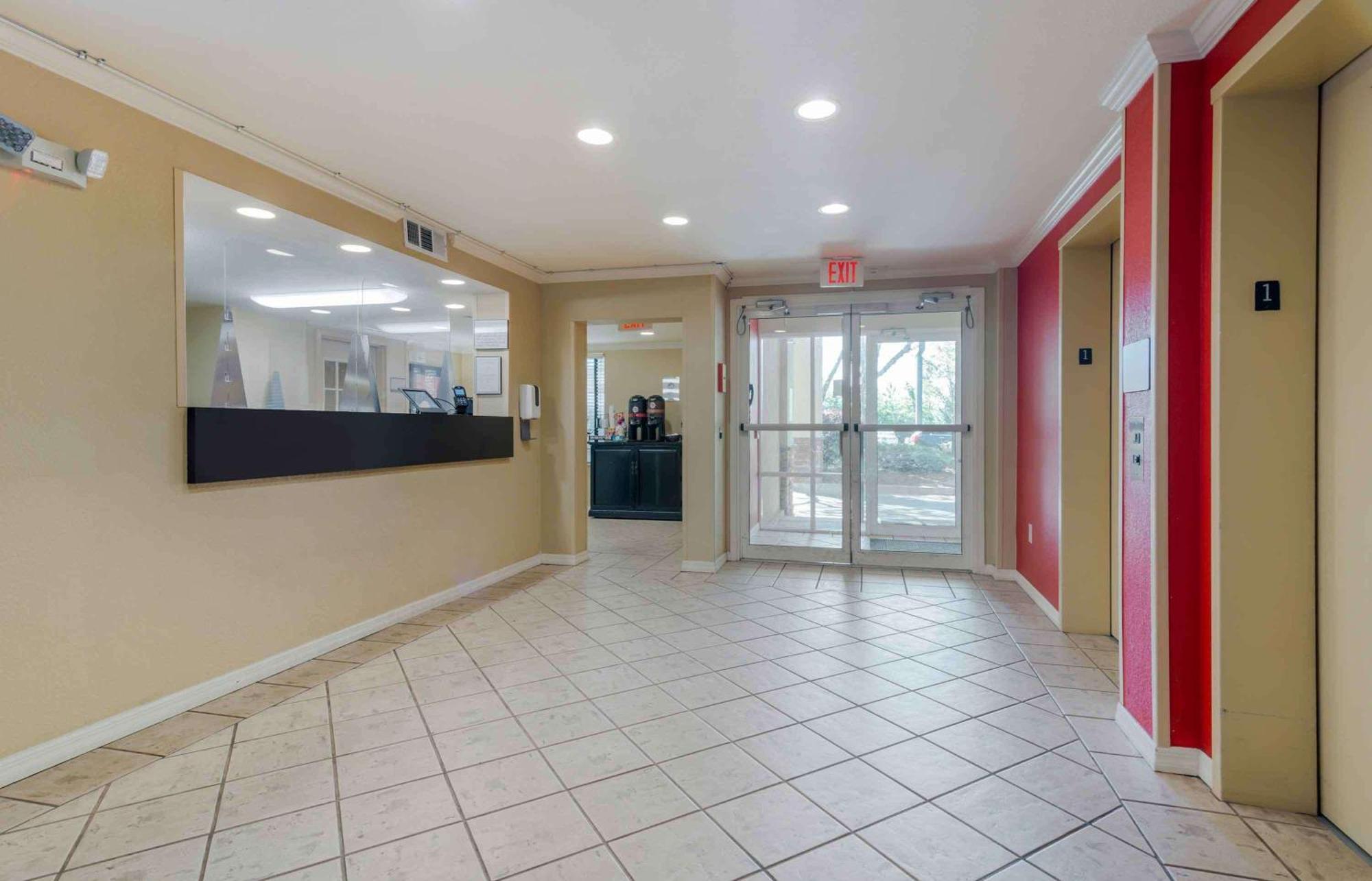 Extended Stay America Suites - Atlanta - Marietta - Powers Ferry Rd Sandy Springs Esterno foto